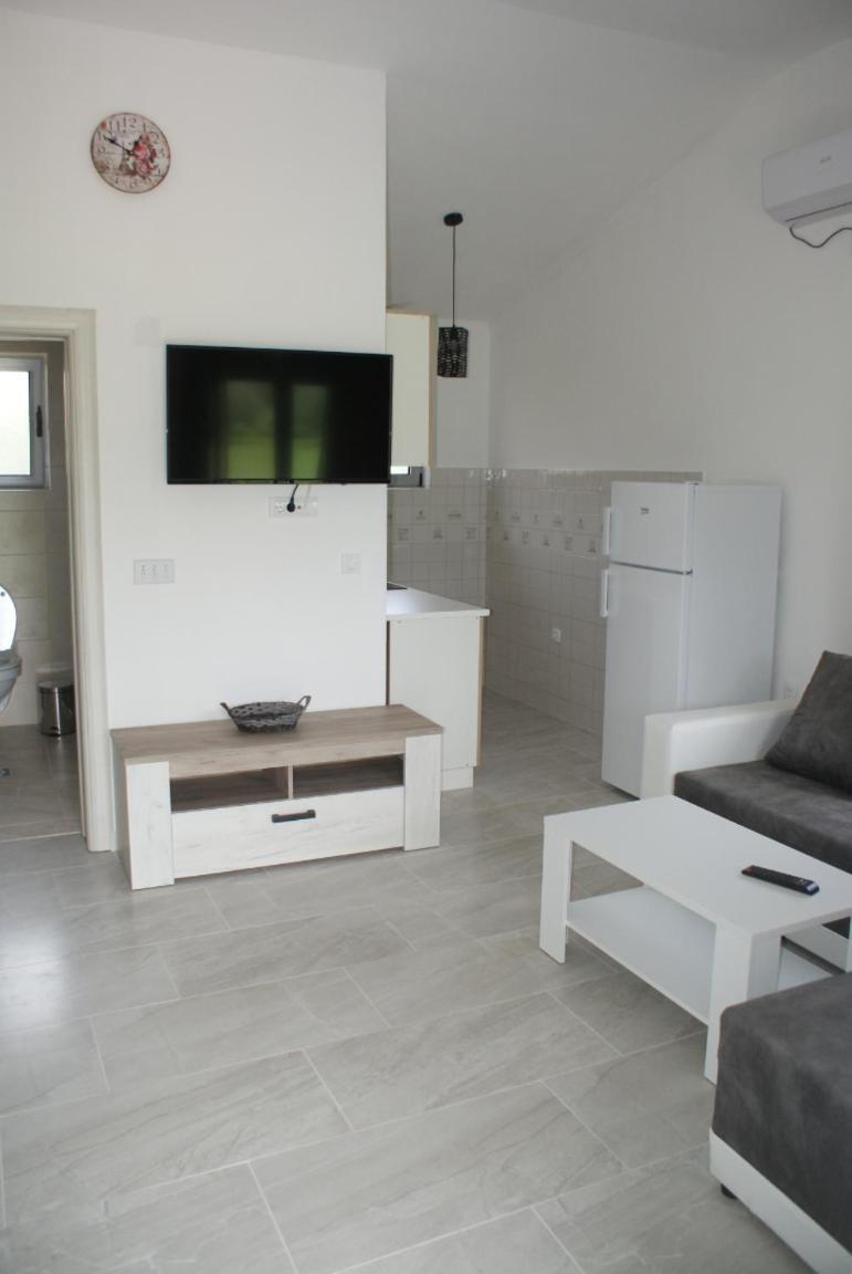 Helena'S Sweet Home Ulcinj Luaran gambar