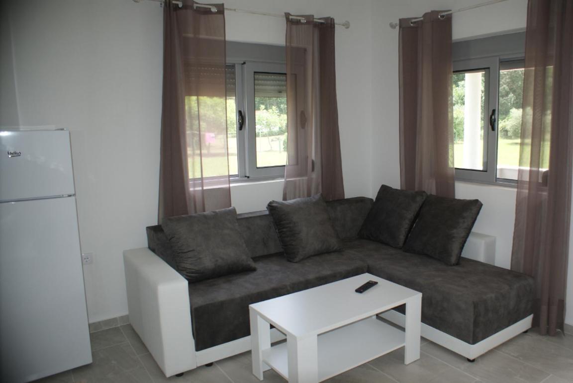 Helena'S Sweet Home Ulcinj Luaran gambar