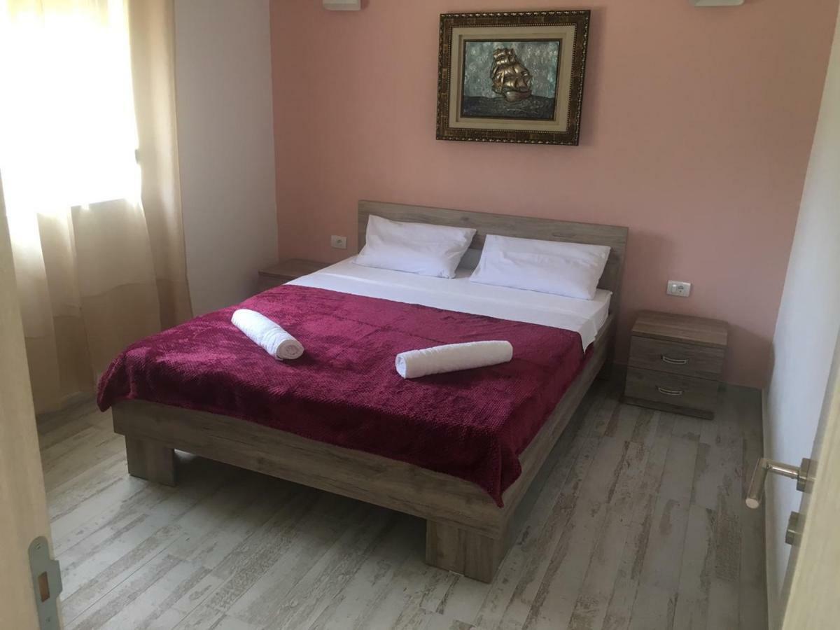 Helena'S Sweet Home Ulcinj Luaran gambar
