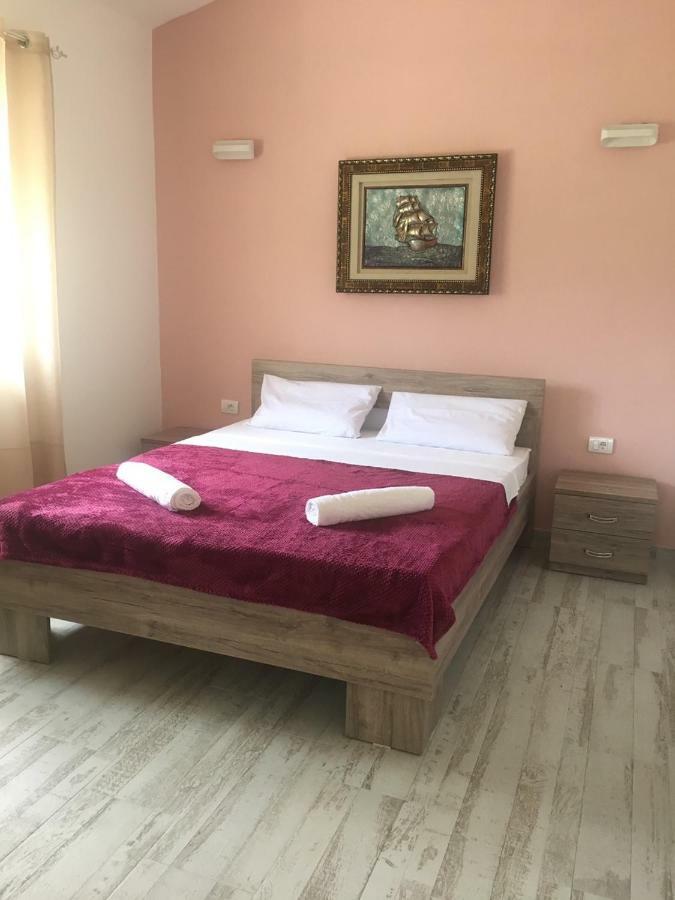 Helena'S Sweet Home Ulcinj Luaran gambar